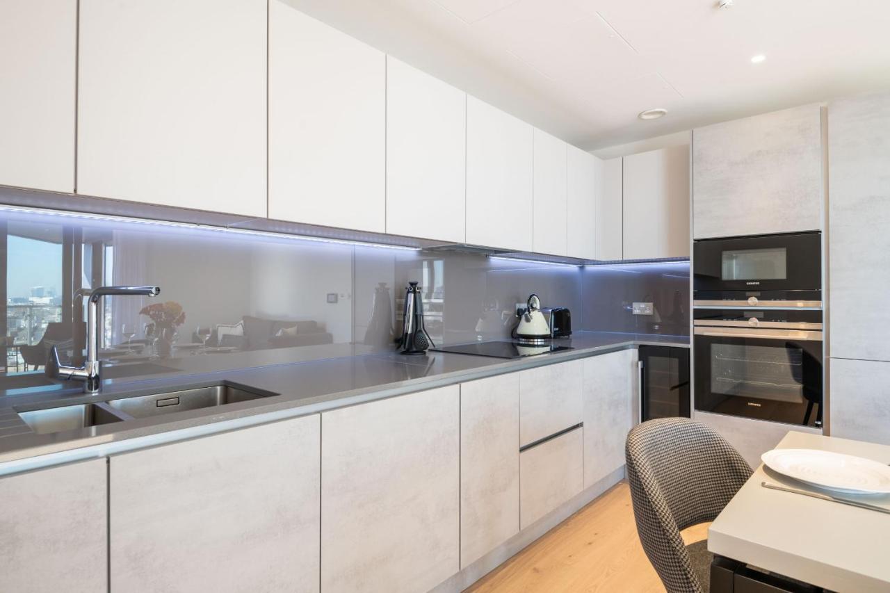 Elegant Victoria Home Close To Sloane Square By Underthedoormat London Eksteriør bilde